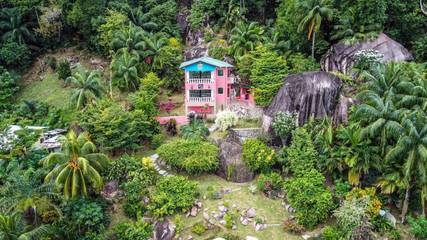 Maison d’hôte pour 2 personnes, avec vue et jardin dans Mahé