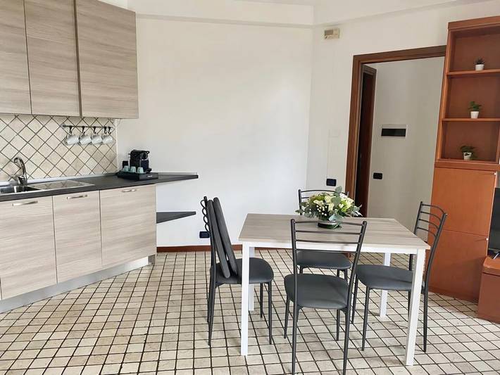 Appartamento vacanze per 3 persone, con giardino, con animali domestici in Brianza