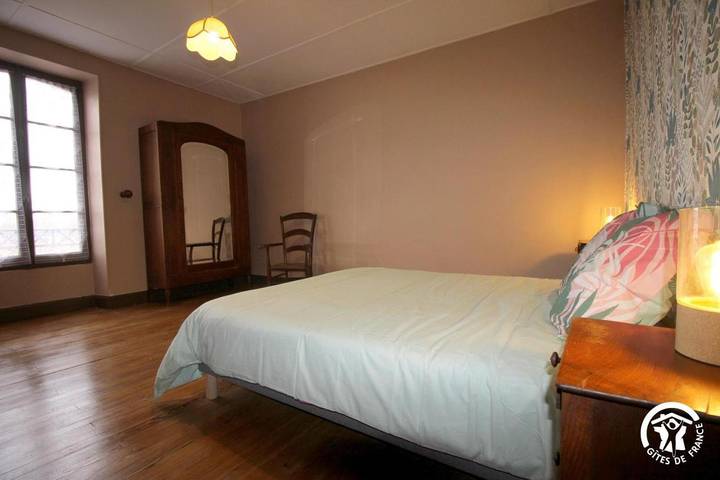 Location de vacances pour 9 personnes, avec jardin à Mirande - 4