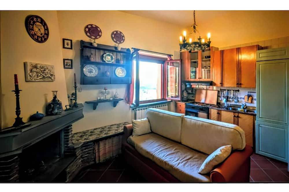 Entire apartment, Entire apartment for exclusive use in Caserta, Caserta Province