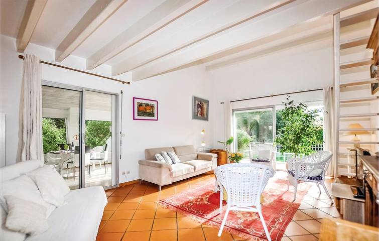 Geräumige 99qm Wohnung | Pool, Parkplatz, Terrasse | 900m zum Strand in Saint-Cyprien-Plage, Saint-Cyprien