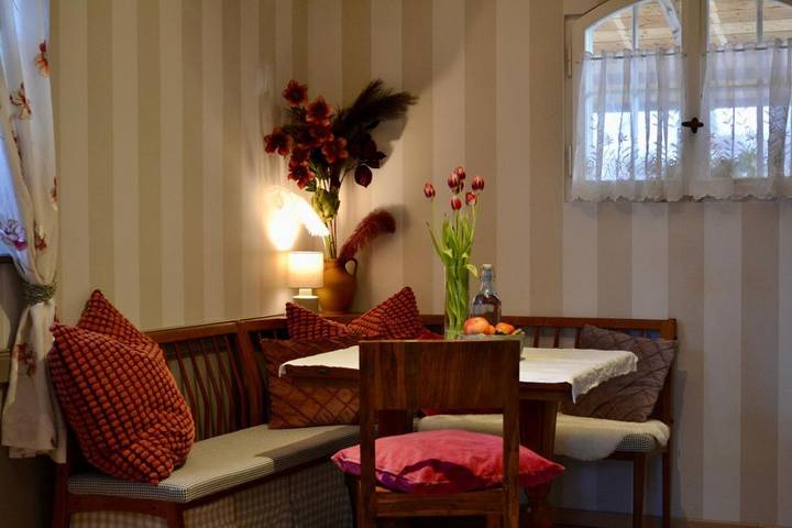 Ferienwohnung für 4 Personen, mit Garten und Sauna im Aargau