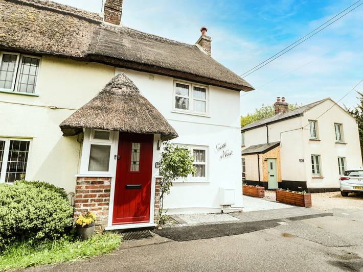 Cottage for 2 people, with garden, with pets in Dorset
