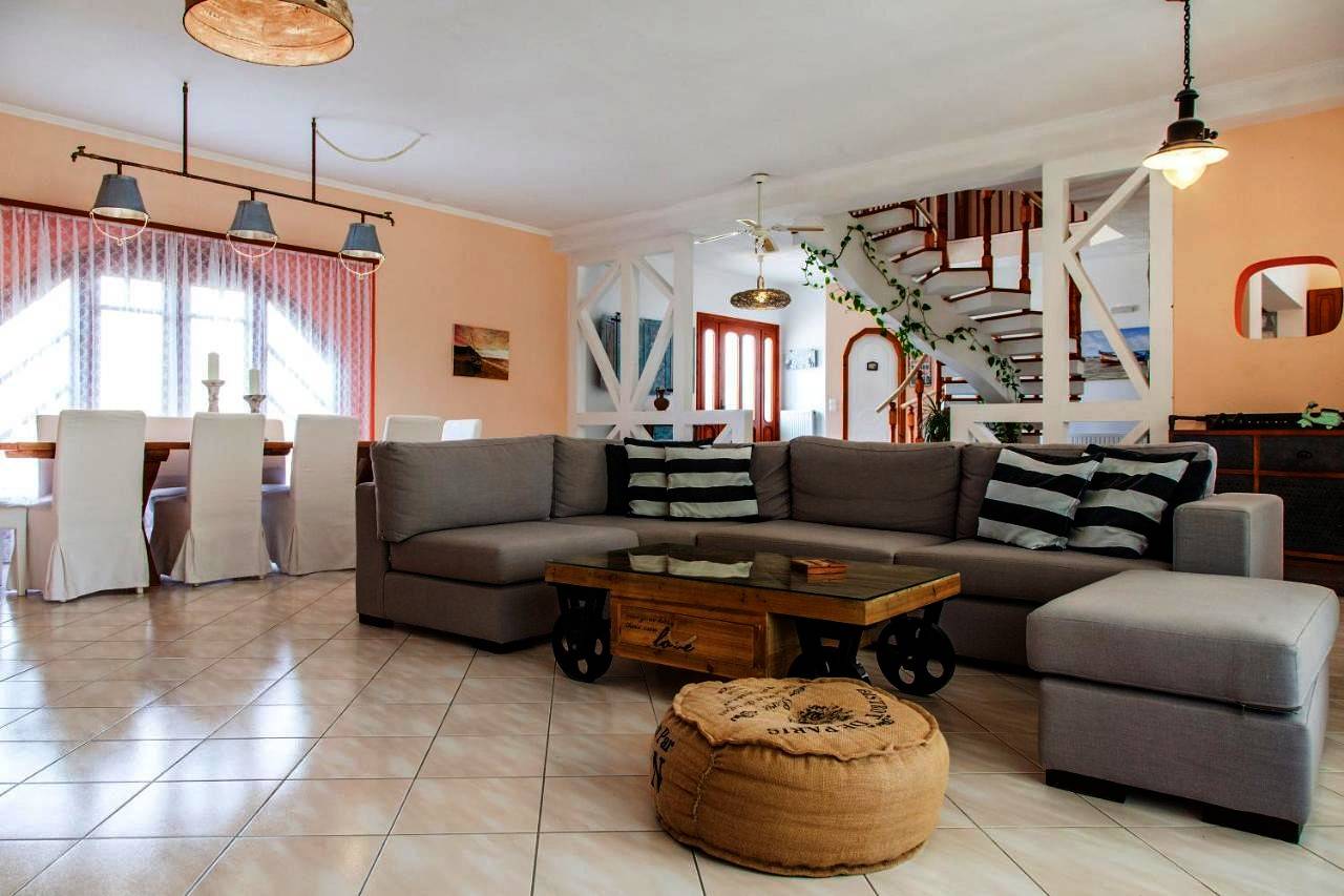 Villa with Private Pool in Βασιλική, Ελλάδα