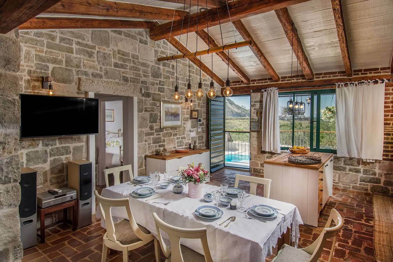 Countryside Retreat Villa with Pool,Jaccuzi in Klis, Split-Dalmatia