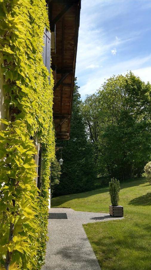 Chambre d’hôte pour 5 personnes, avec vue ainsi que terrasse et jardin dans Lac Léman (France) - 4