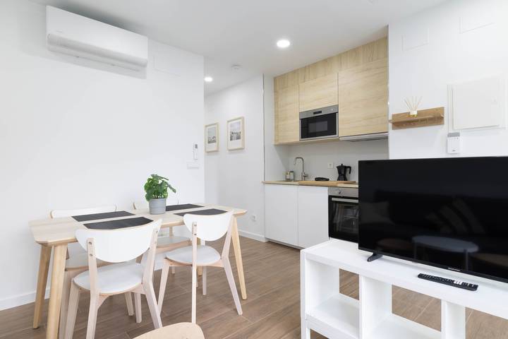 Ganze Wohnung, Apartamento Ría De San Cosme Laxeira mit Bergblick, Gemeinschaftsgarten und Klimaanlage in San Cosme de Outeiro, Outes