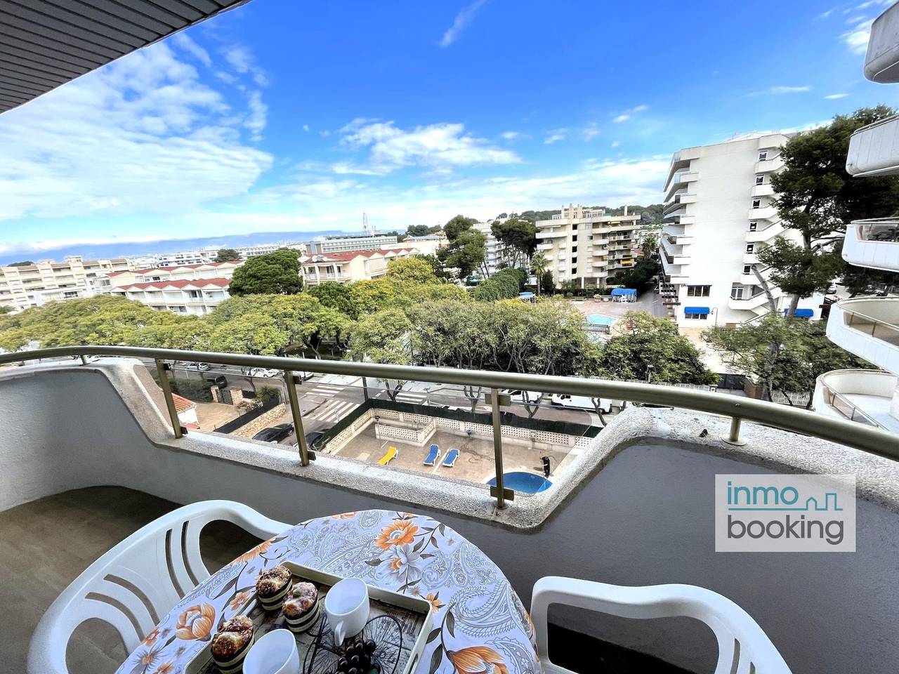 Apartamento vacacional entero, Beach Arquus Iv Salou , céntrico y con piscina in Salou, Costa Dorada