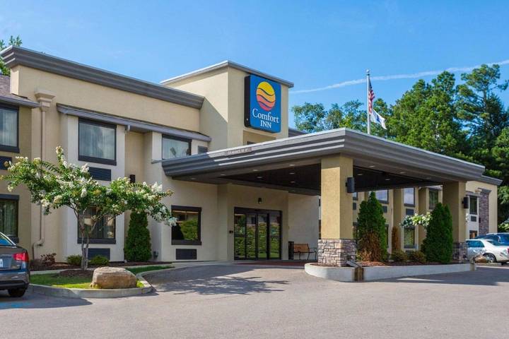 Hôtel pour 4 personnes, avec piscine