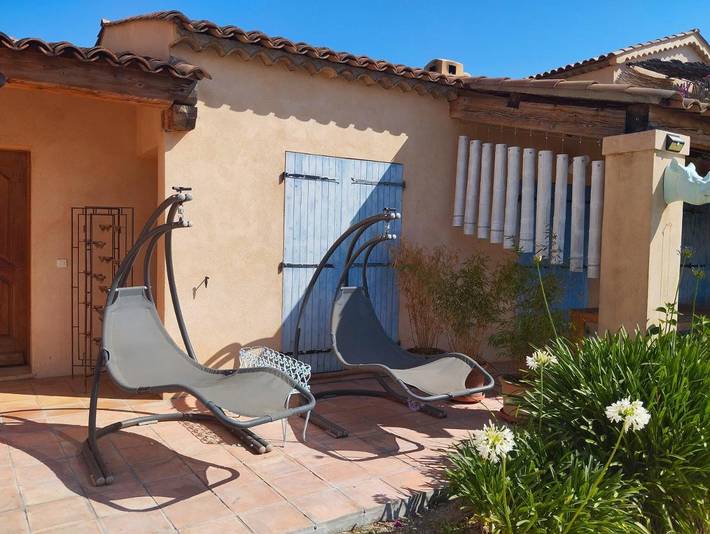 Ferienhaus mit Meerblick für 2 Personen, mit Ausblick und Pool sowie Garten in Nizza - 3