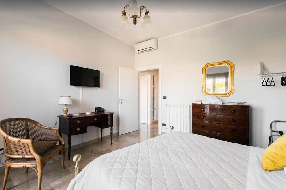 Apartamento entero, Panoramic Penthouse Old Town - Milazzo in Milazzo, Provincia de Messina