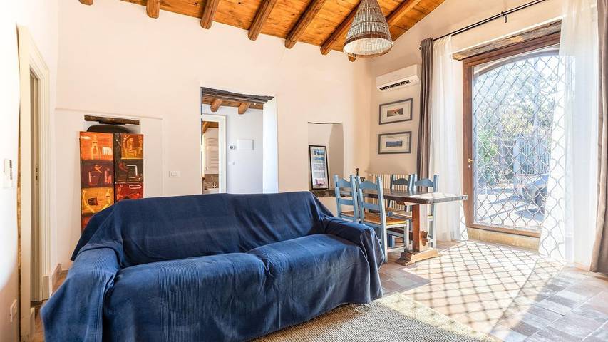 Location de vacances pour 5 personnes, avec jardin à Acireale - 2