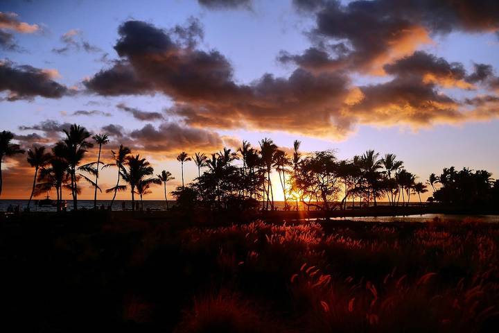 Vacation rental for 6 people, with pool and yard as well as hot tub in Puako