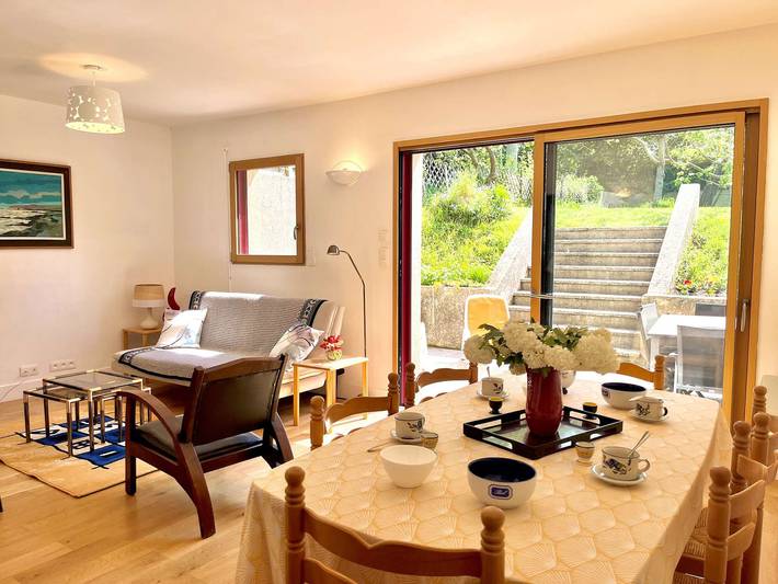 Location de vacances pour 7 personnes, avec jardin et balcon à Locmiquélic - 4