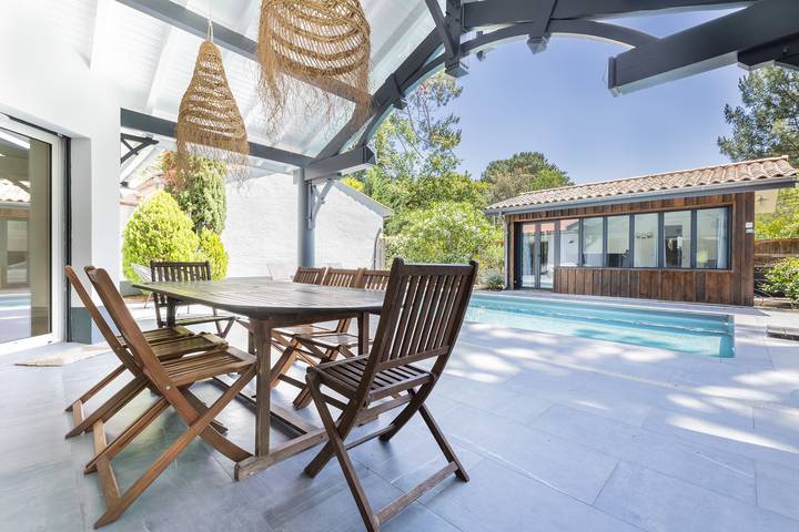 Location de vacances pour 8 personnes, avec jardin et terrasse dans Pyla Plage - 4