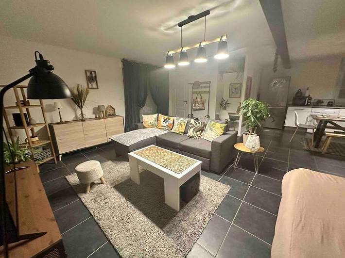 Gîte pour 6 personnes, avec jardin à Le Boulay
