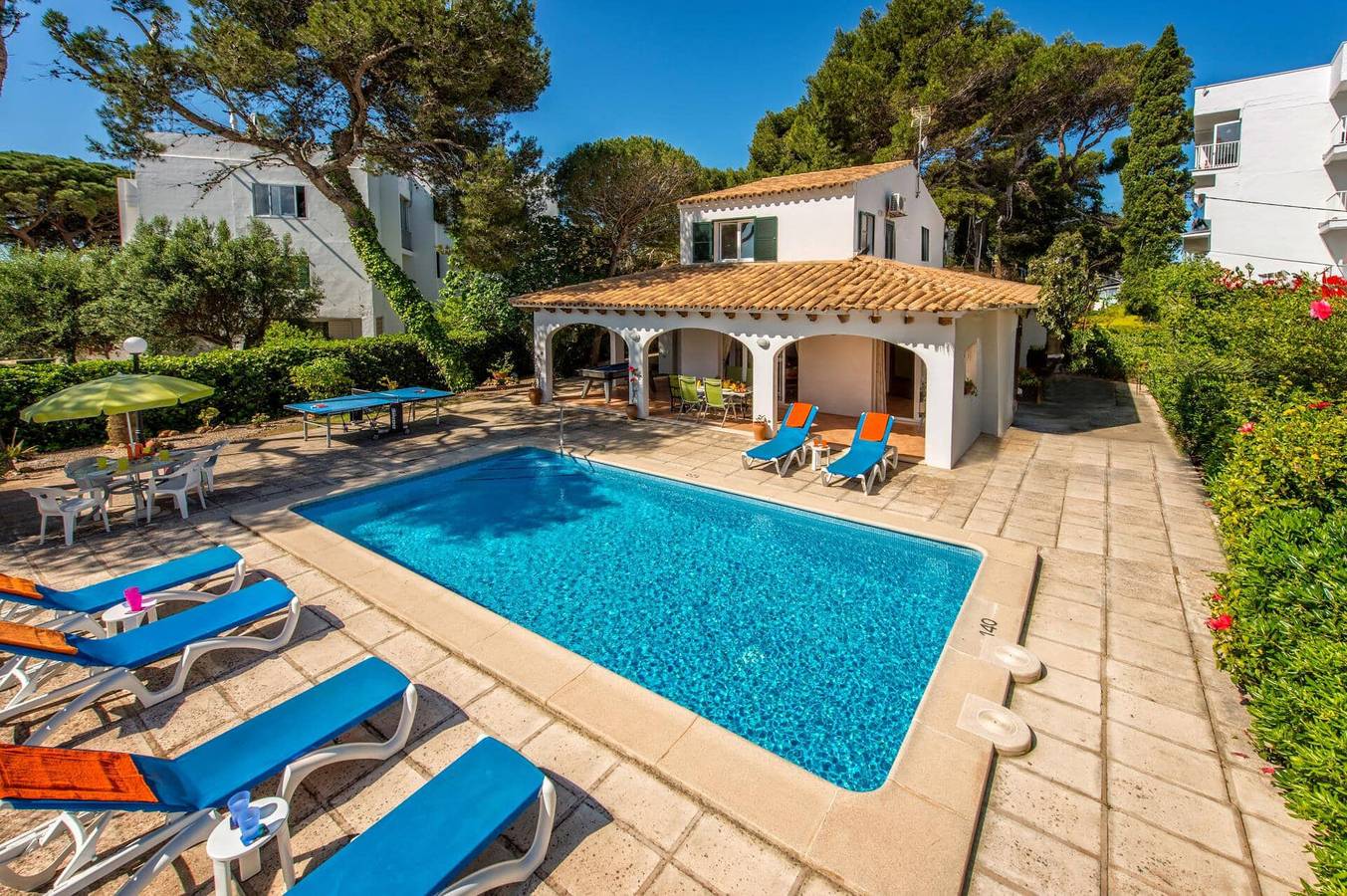 Vacation Rental for 6 Guests in Cala Blanca, Ciutadella