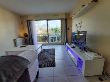 Gîte pour 2 personnes, avec terrasse à Les Pavillons-sous-Bois