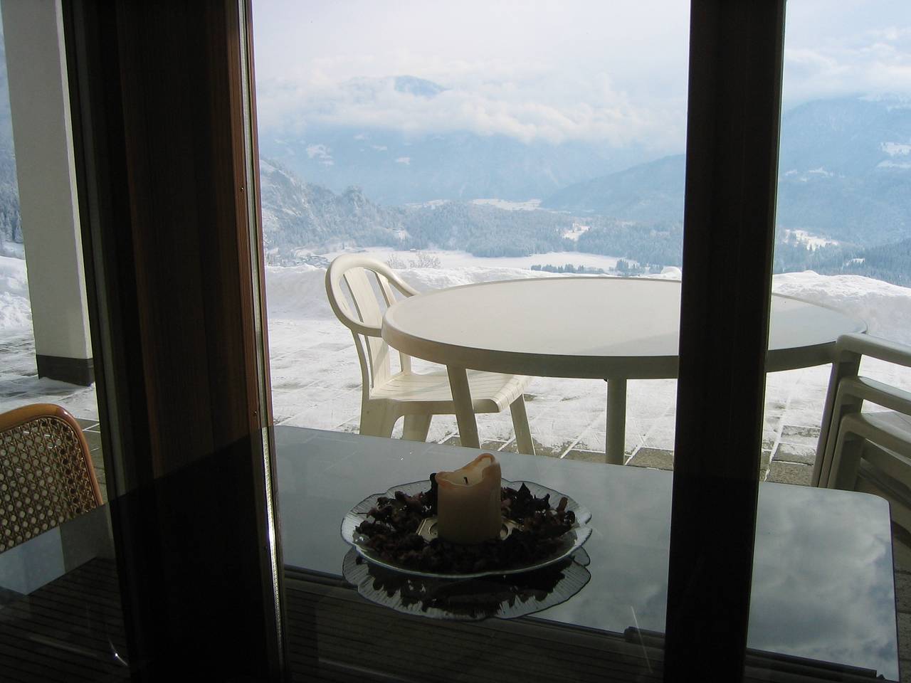 Ganze Ferienwohnung, Plattas - Ferienwohnung 84m2, max 4 Personen, 2 Schlafzimmer, kostenlose Garage, Wlan in Flims Fidaz, Flims