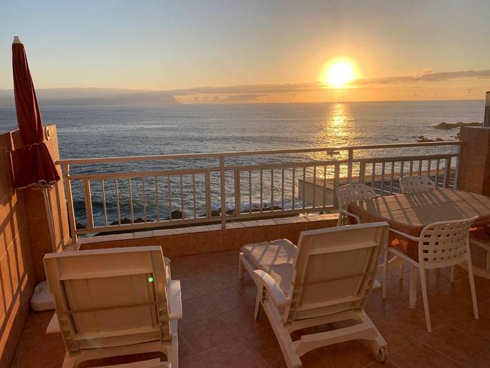 Location de vacances pour 2 personnes, avec vue et terrasse à Puerto de Santiago - 2