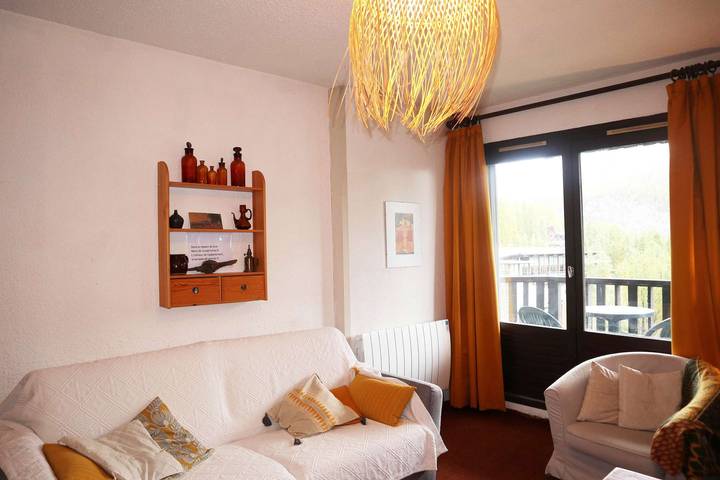 Gîte pour 6 personnes, avec balcon dans Office De Tourisme Des Orres - 4