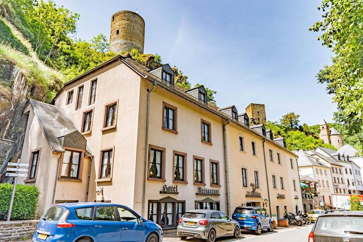 Hôtel pour 2 personnes, avec terrasse à Esch-sur-Sûre