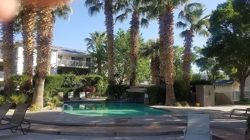 Ganze Wohnung, Aktualisierte Wohnung im Las Palmas Resort - mit herrlicher Aussicht, kostenfreiem Wlan. in St. George, Zion Nationalpark