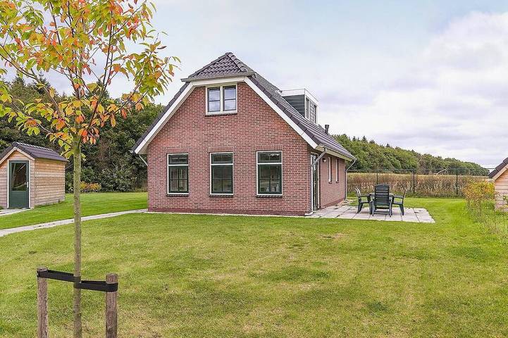 Villa voor 6 personen, met terras, met huisdier in Drenthe