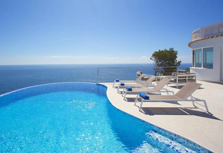 Chalet para 8 personas, con Terraza además de Piscina y Vistas en Comunidad Valenciana