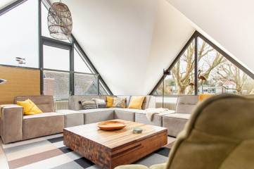 Villa für 14 Personen in Ijsselmeer, Friesland, Bild 1