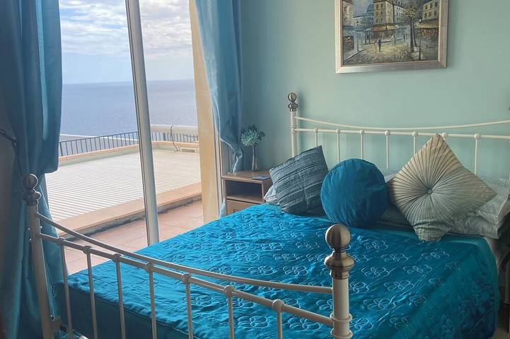 Villa avec piscine et magnifique vue sur la mer in Côte Vermeille, Cerbère