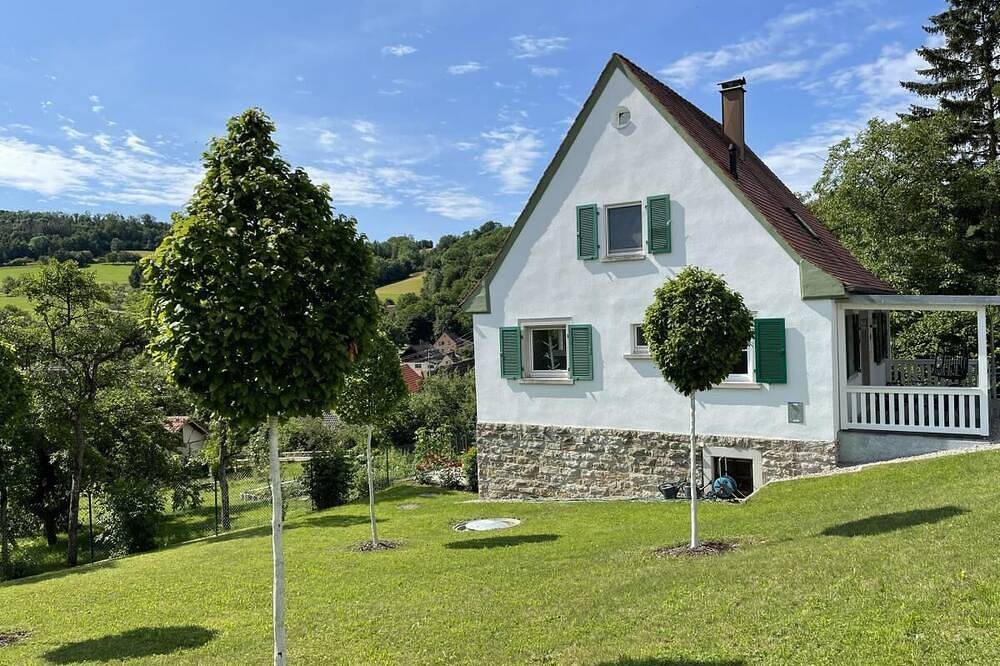 Ferienhaus mit traumhafter Veranda, Garten,  Kamin, Infrarot-Wärmekabine in Mulfingen, Hohenlohe