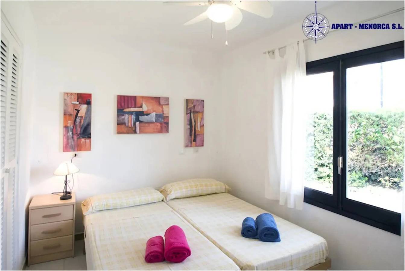 Entire apartment, Apartment 'Apartamento 2 Dormitorio Iii' with Private Terrace and Shared Garden in Son Xoriguer, Ciutadella