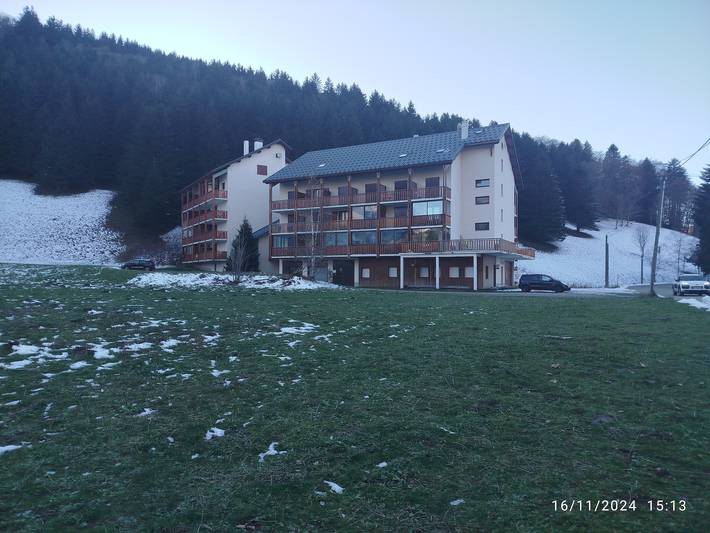 Studio pour 3 personnes, avec Vue sur le lac dans l' Isère - 3