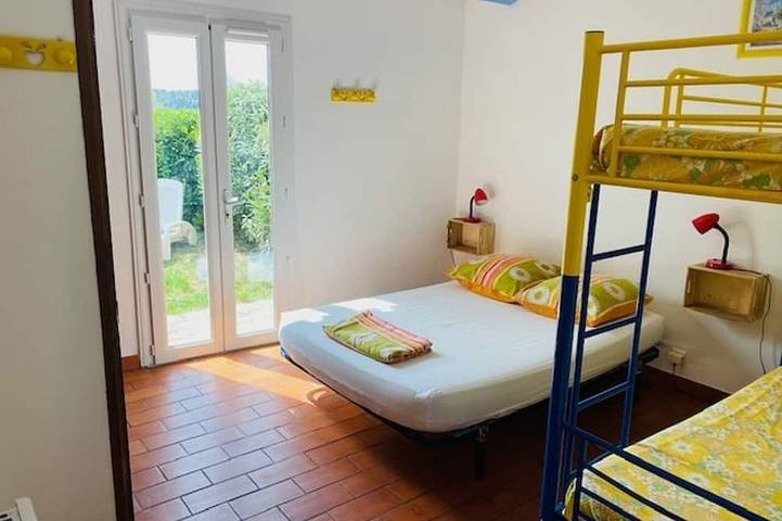 Maison climatisée ,piscine, jardin privatif, chiens acceptés, var, parking privé in Lorgues, Région de Draguignan