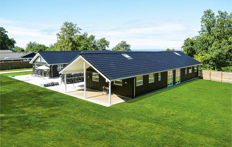 Ferienhaus für 30 Personen, mit Whirlpool und Terrasse sowie Sauna an der Kattegat Küste - 2