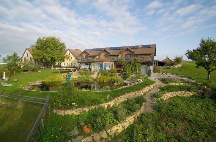 Gästehaus für 4 Personen, mit Balkon und Terrasse sowie Garten und Sauna in Waidhofen an der Ybbs