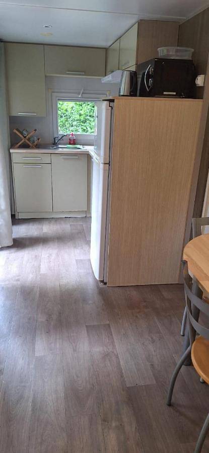 Gîte pour 4 personnes, avec jardin et vue ainsi que piscine et bassin pour enfant à Saint-Chéron - 2
