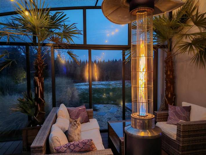 Vakantiewoning voor 2 personen, with uitzicht and tuin as well as zwembad, met huisdier in Neder-Silizië