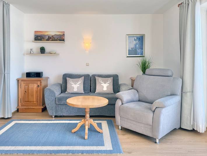 Ferienwohnung für 4 Personen, mit Ausblick und Balkon sowie Garten - 1