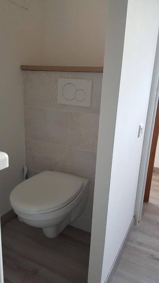 Gîte pour 2 personnes, avec piscine ainsi que jardin et terrasse à La Penne-sur-Huveaune - 3