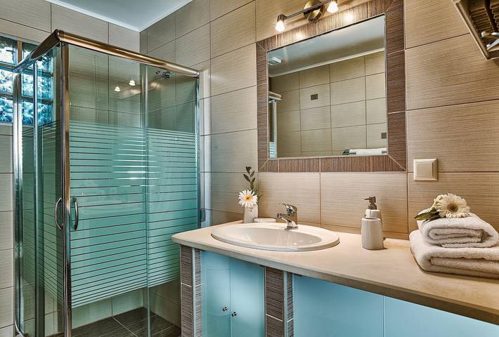 Entire apartment, Cozy pool front apartment with sea view (Elia) – Ru in Lygaria, Αχλάδα