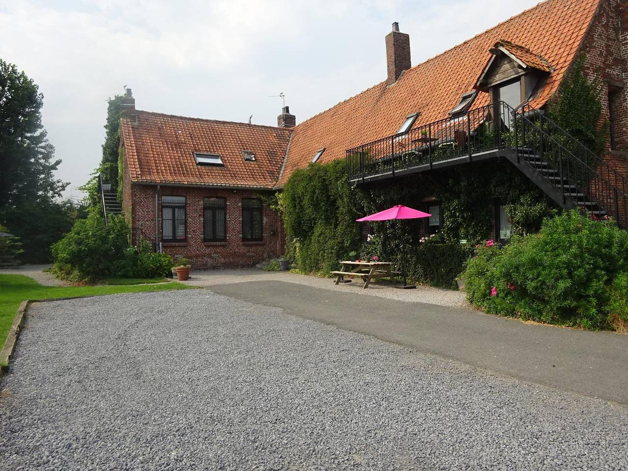 Ferme de la pouillerie - Bouton d'Or au rez-de-chaussée in Houplin-Ancoisne, Lille region