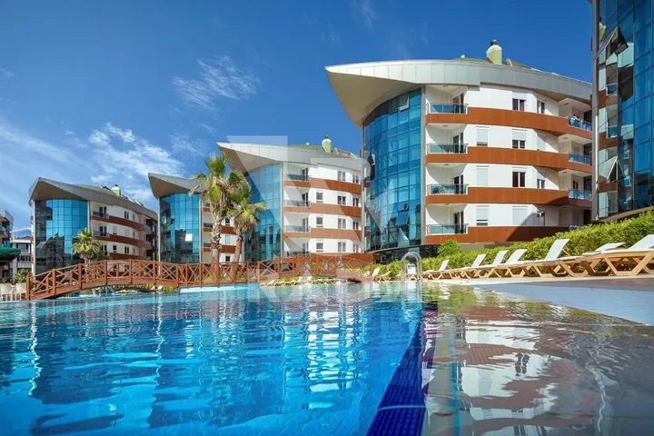 Aparthotel para 3 personas, con piscina y jardín - 1