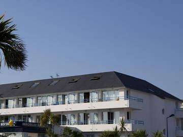Gîte pour 4 personnes, avec sauna ainsi que jacuzzi et balcon dans Casino de Bénodet