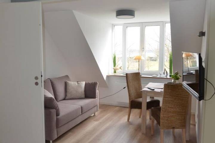 Ferienwohnung für 2 Personen, mit Terrasse, mit Haustier in Holtenau