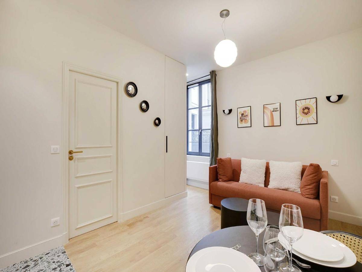 Appartement entier, Apartment in Paris, Île de France