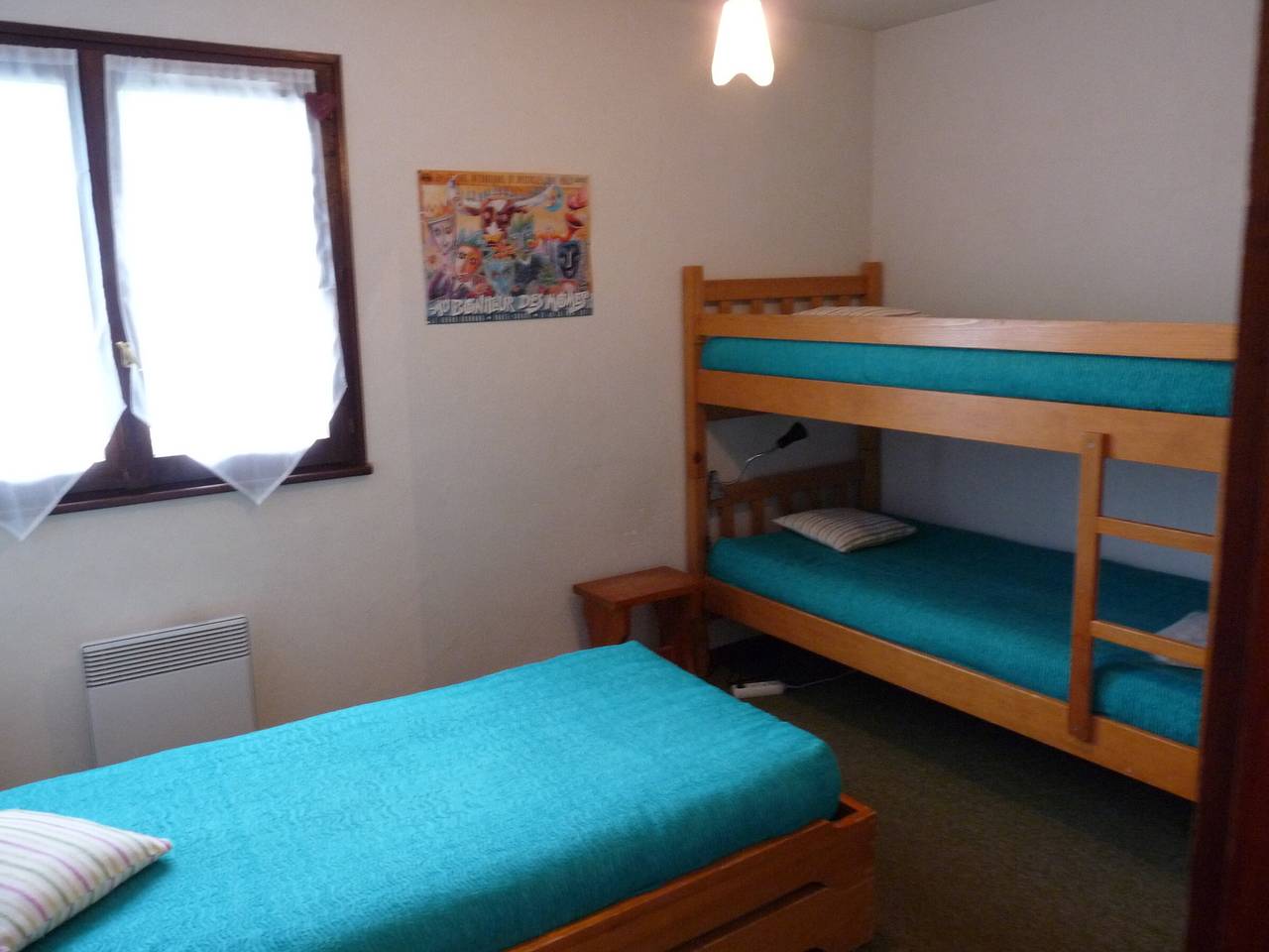 Entire apartment, Apartment for 4-5 people near ski slopes, private parking in Le Grand-Bornand, Annecy region