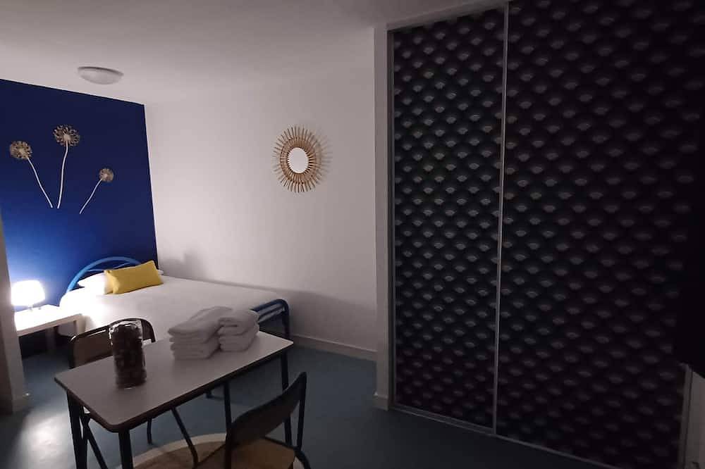 La Bonnerie - Le Cabinet des lettres -  3 chambres, La Bonnerie - Le Cabinet des lettres -  3 chambr... in La Bouëxière, Région de Rennes