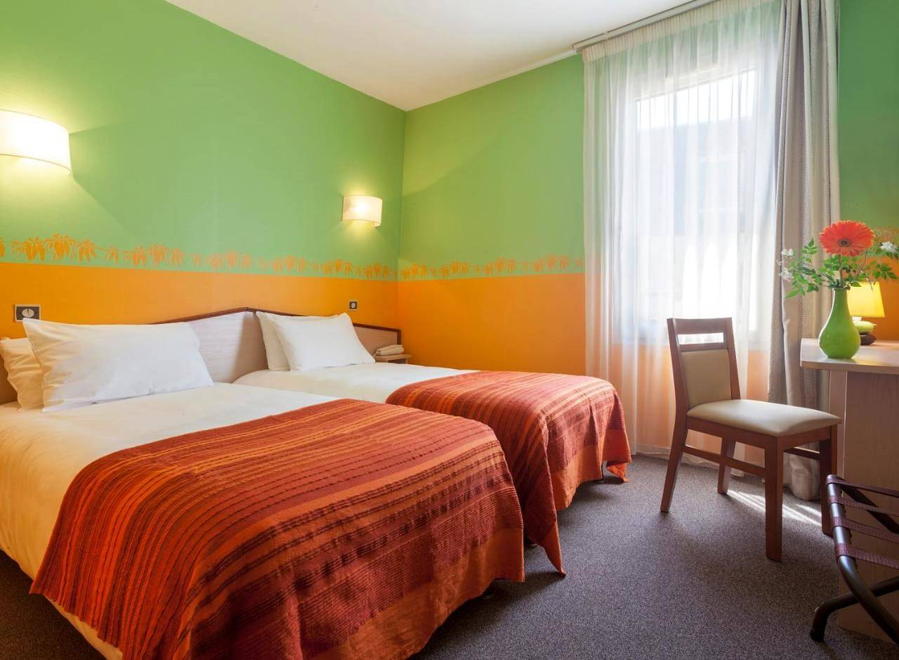 The Originals City, Hôtel Le Lion d'Or, Chinon (Inter-Hotel) in Chinon, Loire-Tal